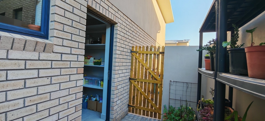 3 Bedroom Property for Sale in Dana Bay Western Cape